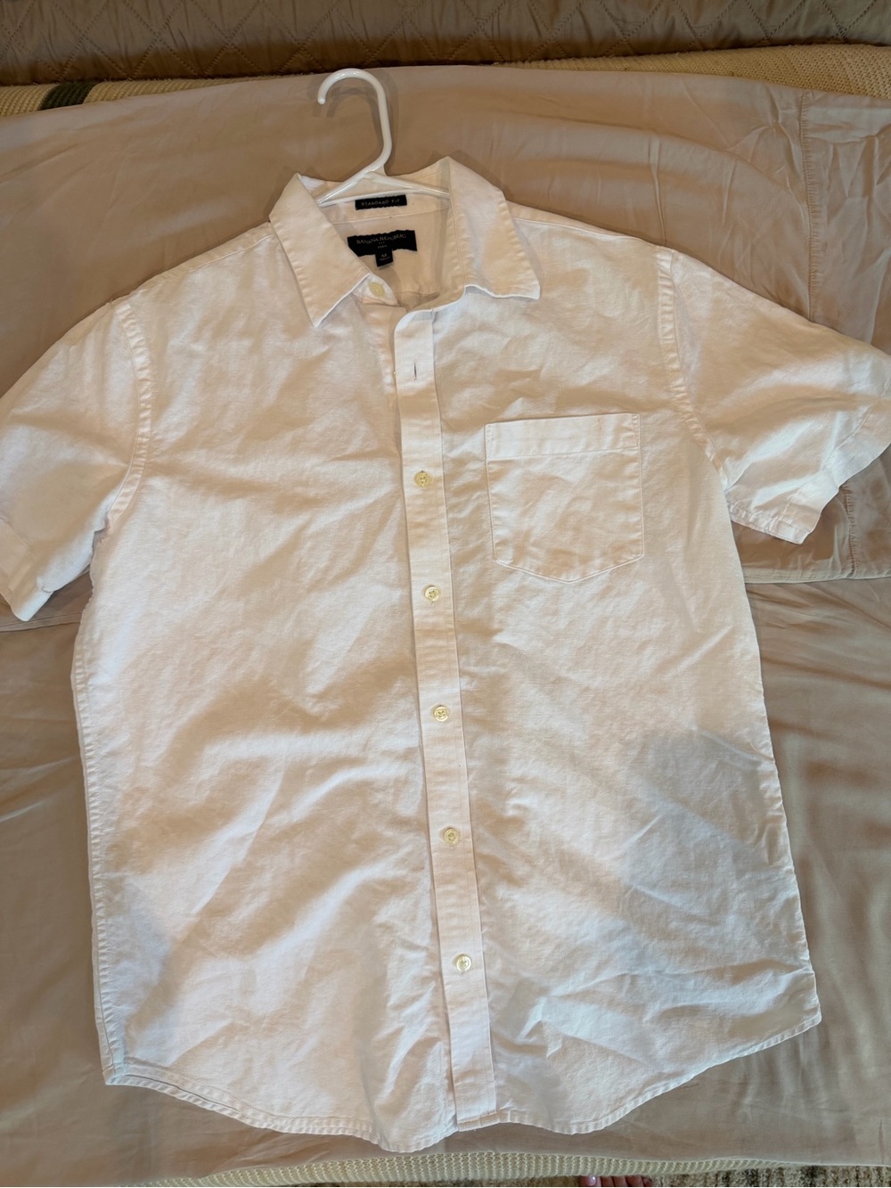 Banana Republic Men’s White Short-Sleeve Linen Blend Button-Down Shirt